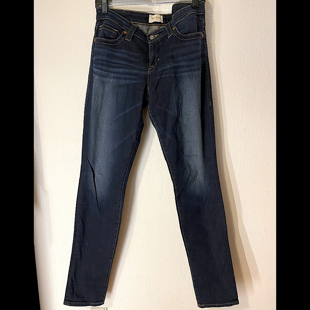 Big Star Maddie Skinny jean. 28W x 33L.